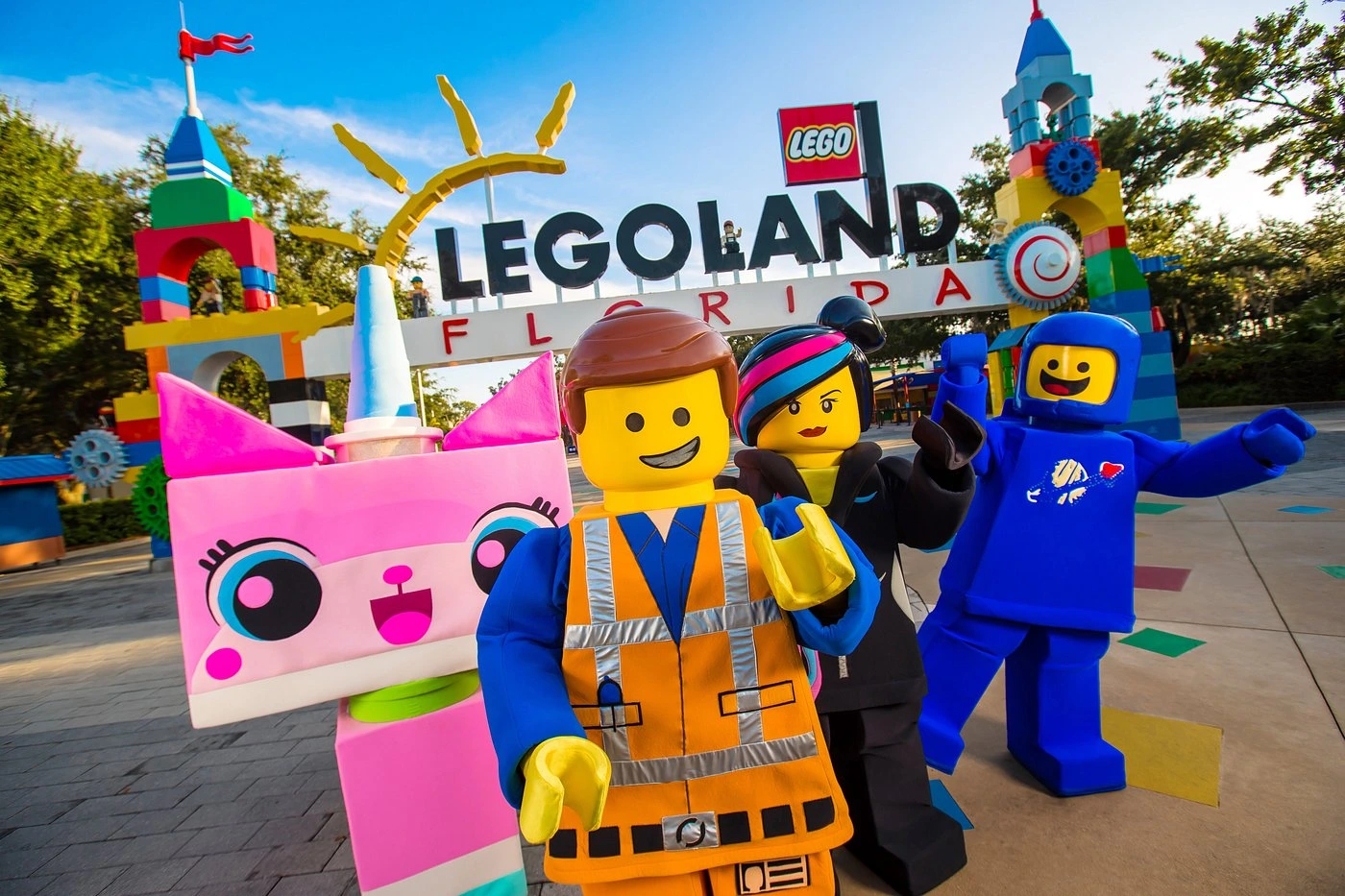 LEGO legoland-rebranding